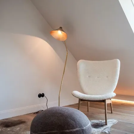 Alpenloge Design שיידג