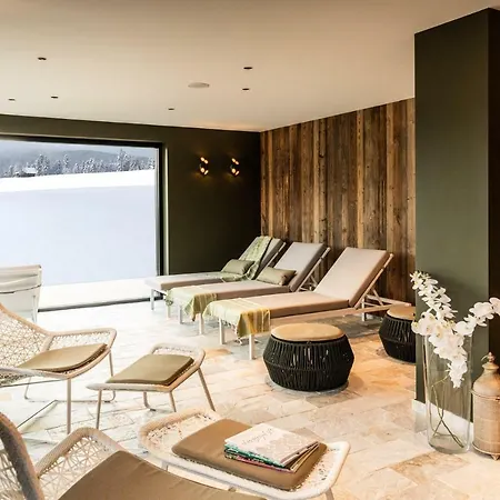 Alpenloge Design Hotel