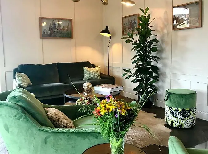 Otel Alpenloge Design
